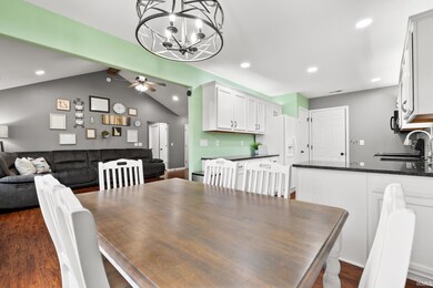 1201 Kennis Ct, Huntington, IN 46750 - photo 7