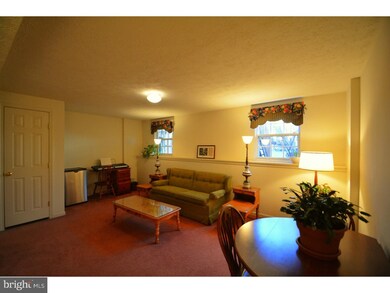 22 N Merriment Dr, Newark, DE 19702 - photo 2