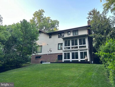 3323 Mantua Dr, Fairfax, VA 22031 - photo 2