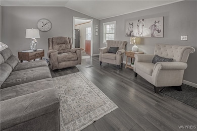 1158 Timberwood Ct, Lockport, NY 14094 - photo 6