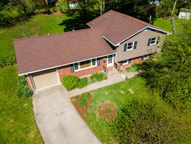 Betsy Walther Court 0129