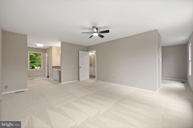 603 3rd St, Herndon, VA 20170 - photo 4