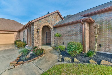 7918 Crystal Moon Dr, Houston, TX 77040 - photo 4