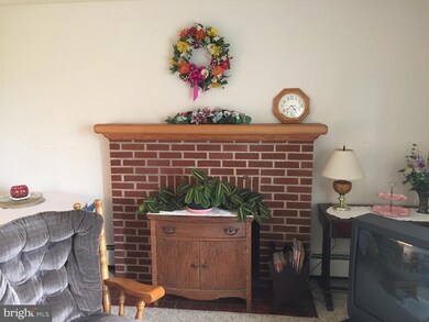 33 College Ave, Stewartstown, PA 17363 - photo 6