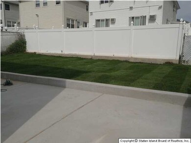 15 Edgegrove Ave, Staten Island, NY 10312 - photo 7