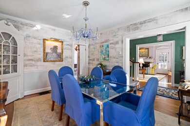 230 W Jeffrey Pl_MLS_08
