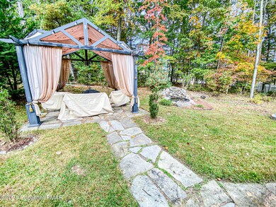 812 Astilbe Way, East Stroudsburg, PA 18301 - photo 5