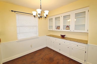 1610 Alexander Dr, Waxahachie, TX 75165 - photo 6