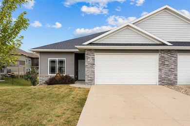 719 Sullivan St, West Branch, IA 52358 - photo 2