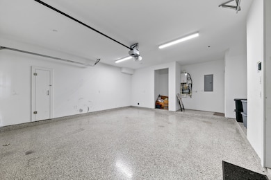 604 Oakley St, Houston, TX 77006 - photo 6