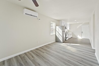 4611 W Hunting St unit 1, Houston, TX 77026 - photo 6