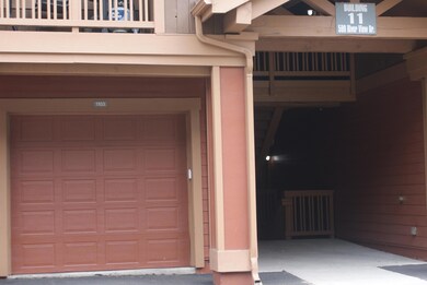 1103 Walk in unit