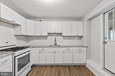 2024 Clearview Ave, Norristown, PA 19403 - photo 6