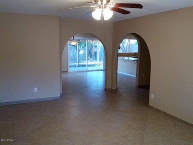 3 living room 1