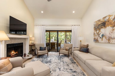 5938 N Via de La Tarenga, Tucson, AZ 85718 - photo 7