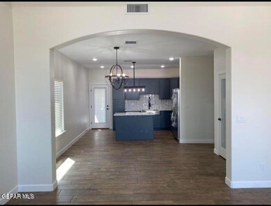 453 Sun Temple Rd, Socorro, TX 79927 - photo 4