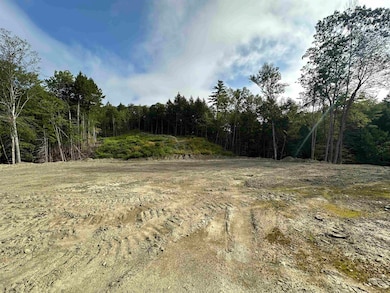 932 Middle Rd, Dummerston, VT 05301 - photo 5