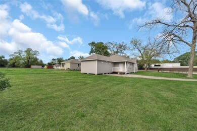 3018 Worthington St, Houston, TX 77093 - photo 3