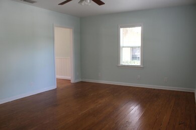 926 Sunset Rd unit Front, West Palm Beach, FL 33401 - photo 5