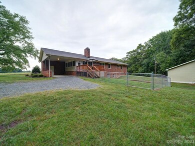 6335 Austin Grove Church Rd, Marshville, NC 28103 - photo 5