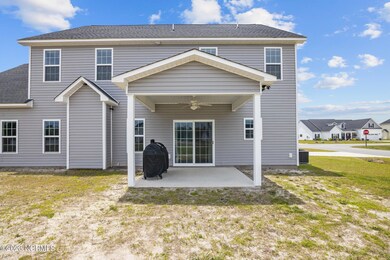 4001 Sharpnose St, New Bern, NC 28562 - photo 4