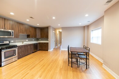 3433 S Indiana Ave unit 301, Chicago, IL 60616 - photo 3
