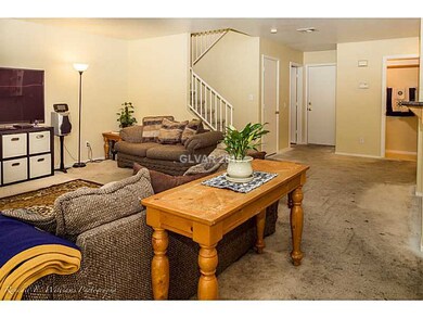 Living Room. 3729 Shanagolden St          Las Vega