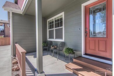 1621 NW Teak Ave, Redmond, OR 97756 - photo 3