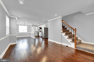 1120 Cooks Ln, Baltimore, MD 21229 - photo 4