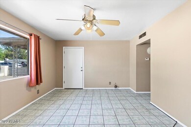 03-Living Room