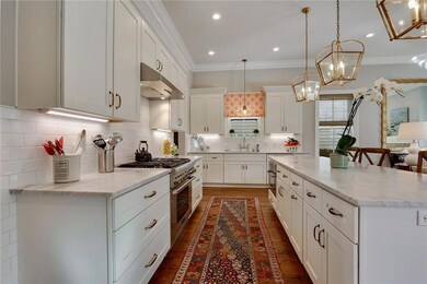 921 Dufossat St, New Orleans, LA 70115 - photo 6