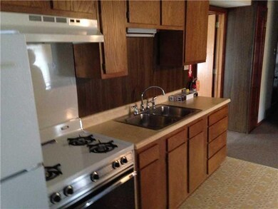 Kitchen. Lovely well kept 3rd floor kitchen!