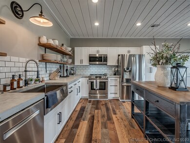 7324 Happy Camp Rd, Beggs, OK 74421 - photo 6