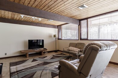 12700barnesbridge-1011