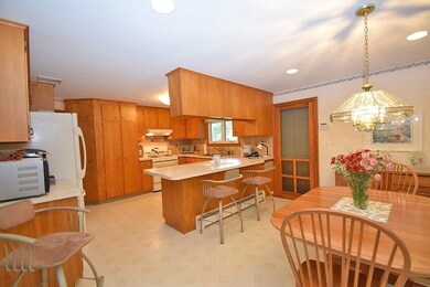 28 Grove Ave, Randolph, MA 02368 - photo 6