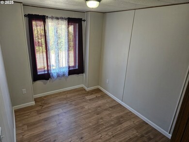 82891 Parker Ln, Dexter, OR 97431 - photo 6