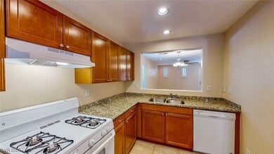 3820 Ice Storm Ct, Las Vegas, NV 89129 - photo 7