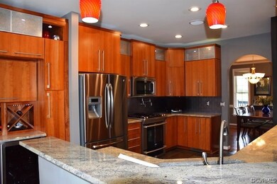Stunning Kitchen with Custom Cabinets, Granite, St