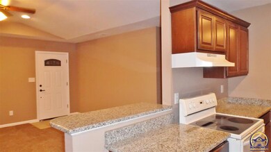 7005 SW Greenview Dr, Topeka, KS 66619 - photo 7