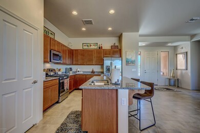 Kitchen Island/Granite Counters