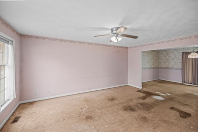 525 N Main St, Sullivan, IL 61951 - photo 5