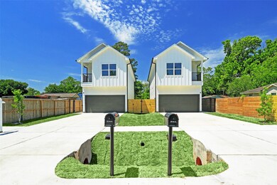 8315 Hoffman St, Houston, TX 77016 - photo 3