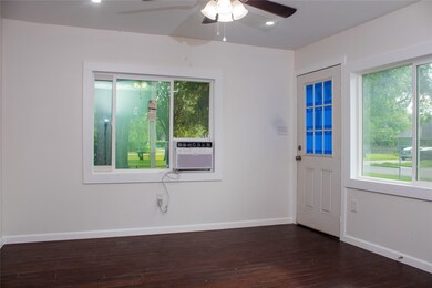 7003 Hoffman St unit A, Houston, TX 77028 - photo 3