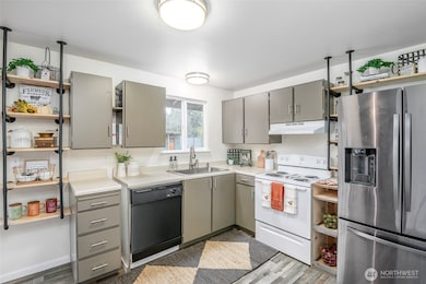 5611 104th St E, Puyallup, WA 98373 - photo 6