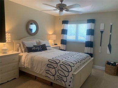 8960 E Hatchery Rd unit 12, Syracuse, IN 46567 - photo 6