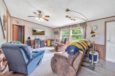 07-3070 Tow Rd-WindowStill-Real-Est