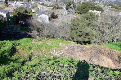 3944 La Cima Rd, El Sobrante, CA 94803 - photo 4