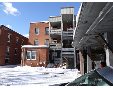 882 Main St, Holyoke, MA 01040 - photo 4