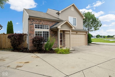 673 Stobus Dr, Greenwood, IN 46143 - photo 2