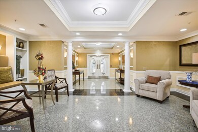 7871 Rolling Woods Ct unit 301, Springfield, VA 22152 - photo 3